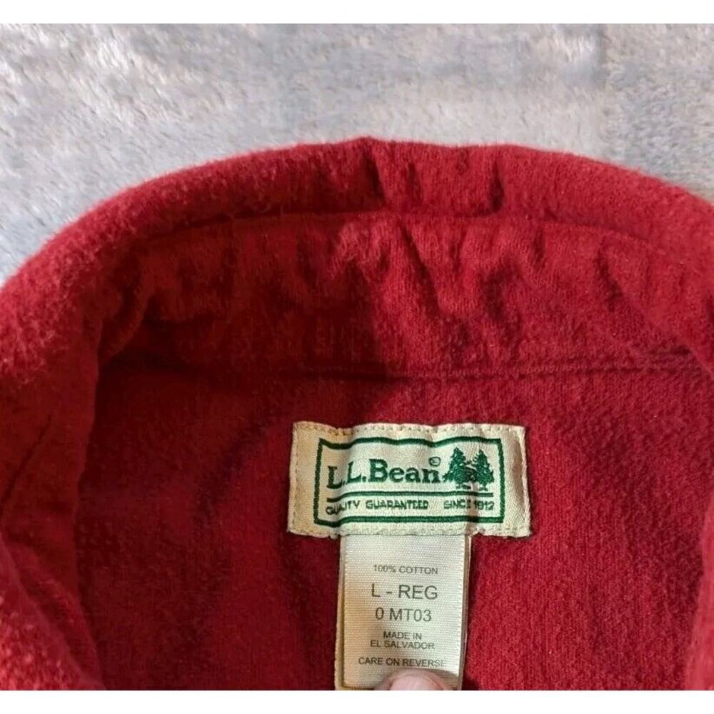 L.L. Bean Men's Flannel Shirt - Picture 3 of 16